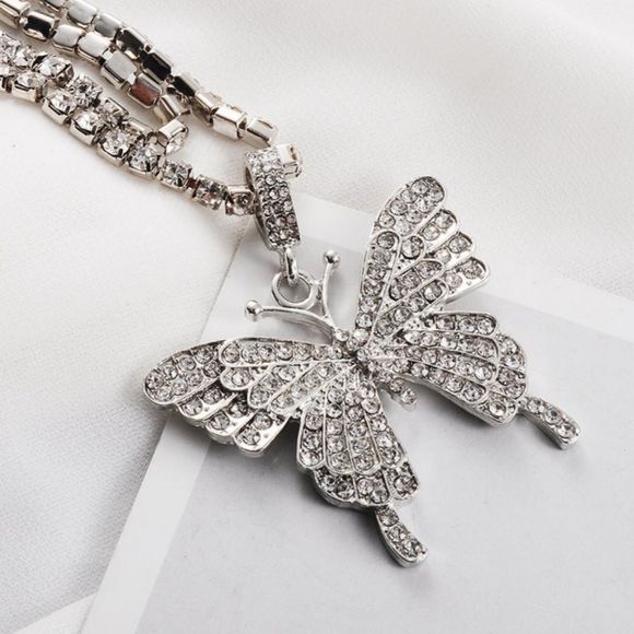 Necklace - Picture 3 of 4